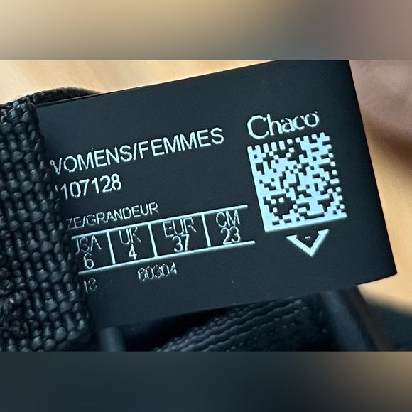 Chaco: Z/Cloud X2 Women’s Sandals, Size 6 - Picture 4 of 6